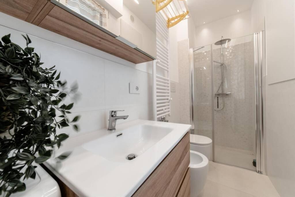 NUOVO LOFT al MARE con PARCHEGGIO GRATUITO Misano Adriatico Esterno foto